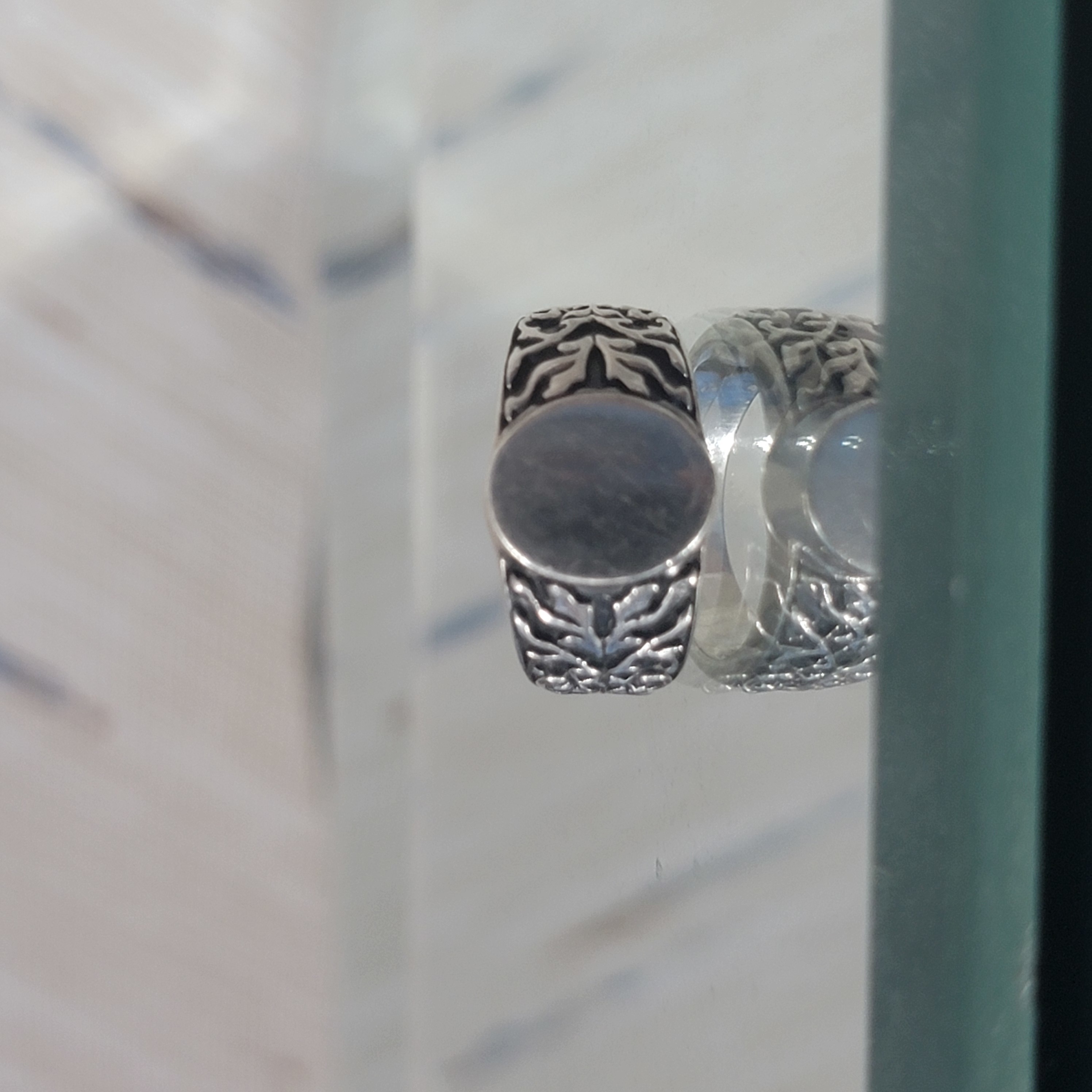 Ring Sterling Silver Flat Face Size 7 20$